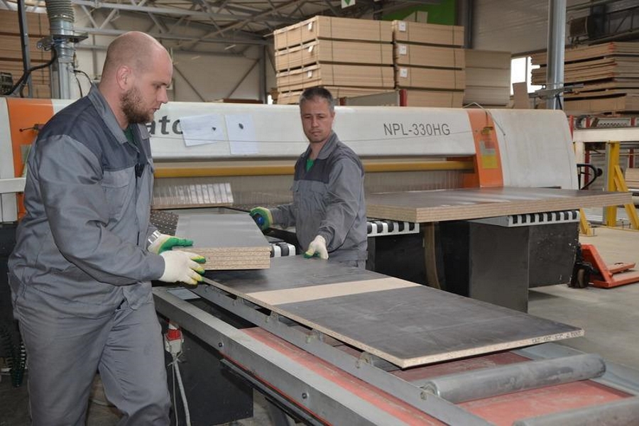 Участок распила корпусов